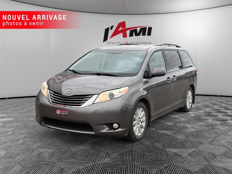 toyota Sienna 2011