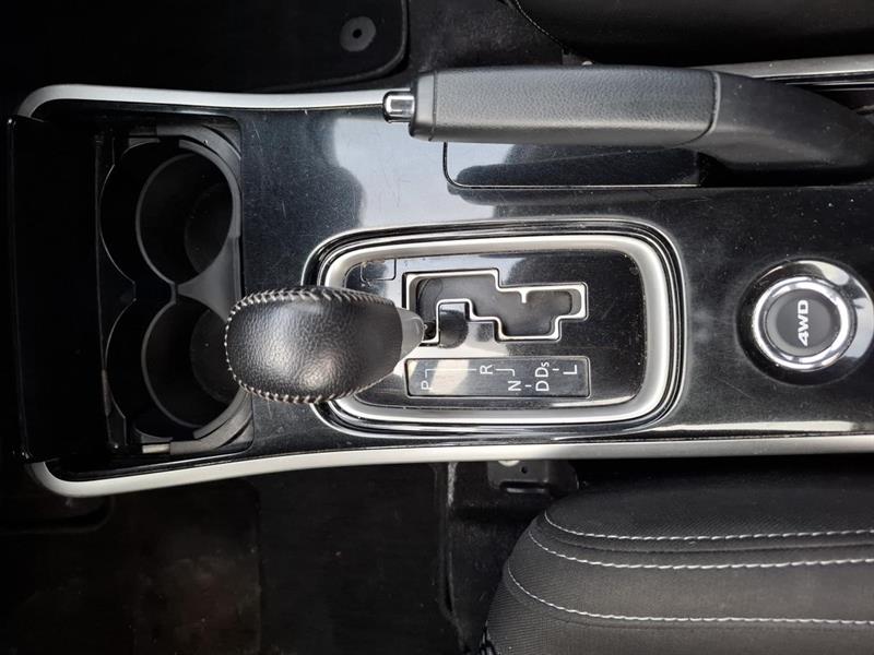 mitsubishi Outlander 2018 - 13