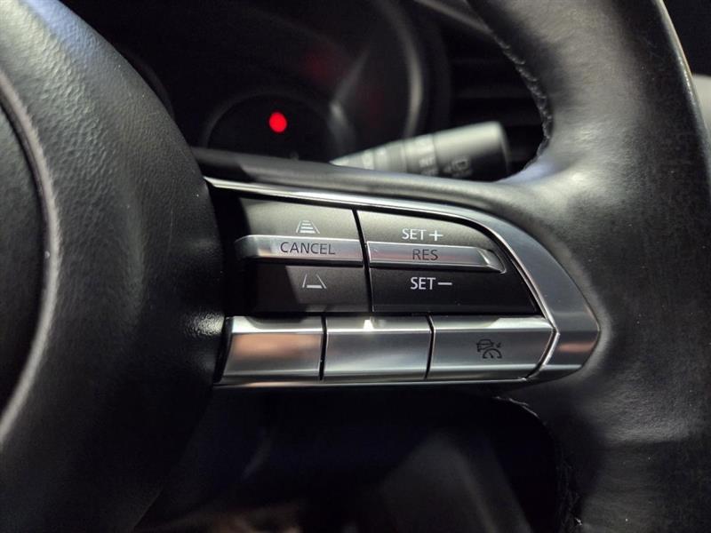 mazda Mazda3 Sport 2023 - 17