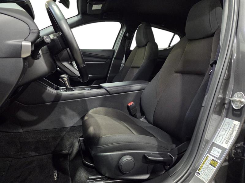 mazda Mazda3 Sport 2023 - 25