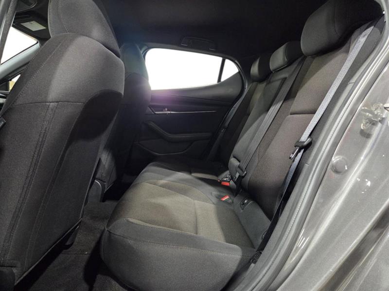 mazda Mazda3 Sport 2023 - 27