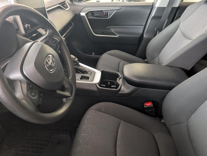 toyota RAV4 2025 - 11