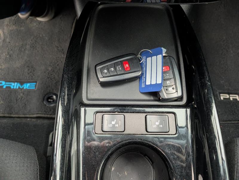 toyota Prius Prime 2022 - 12