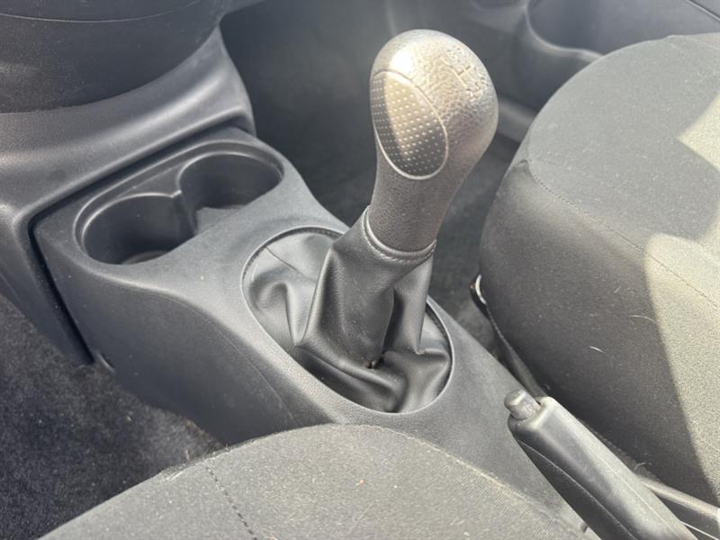 nissan Micra 2019 - 12
