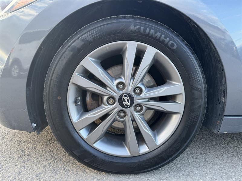 hyundai Elantra 2017 - 2
