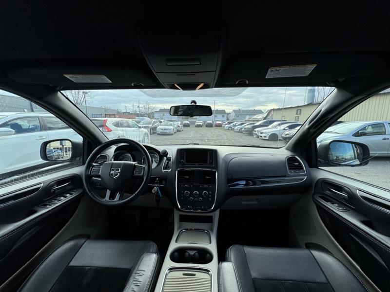 dodge Grand Caravan 2017 - 12