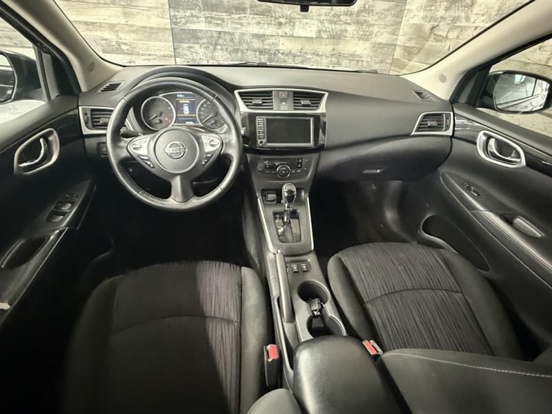 nissan Sentra 2019 - 4
