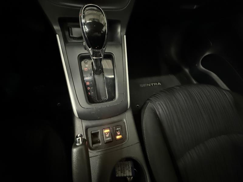 nissan Sentra 2019 - 10
