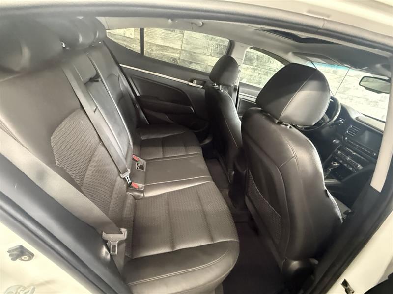 hyundai Elantra 2019 - 19