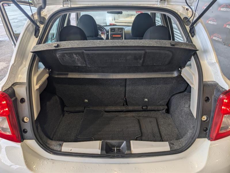 nissan Micra 2016 - 24