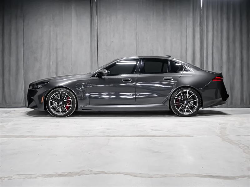 bmw M5 2025 - 4