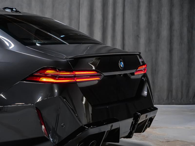 bmw M5 2025 - 7