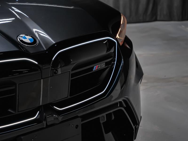 bmw M5 2025 - 36