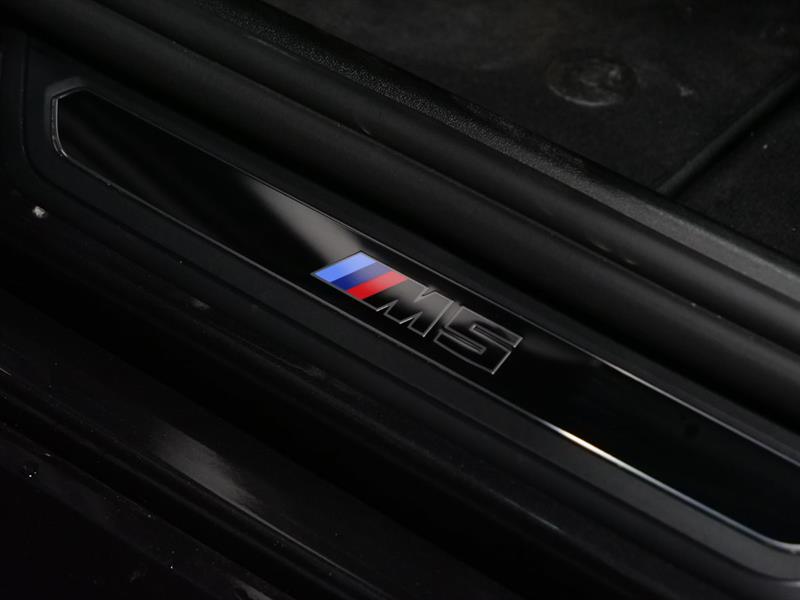 bmw M5 2025 - 42