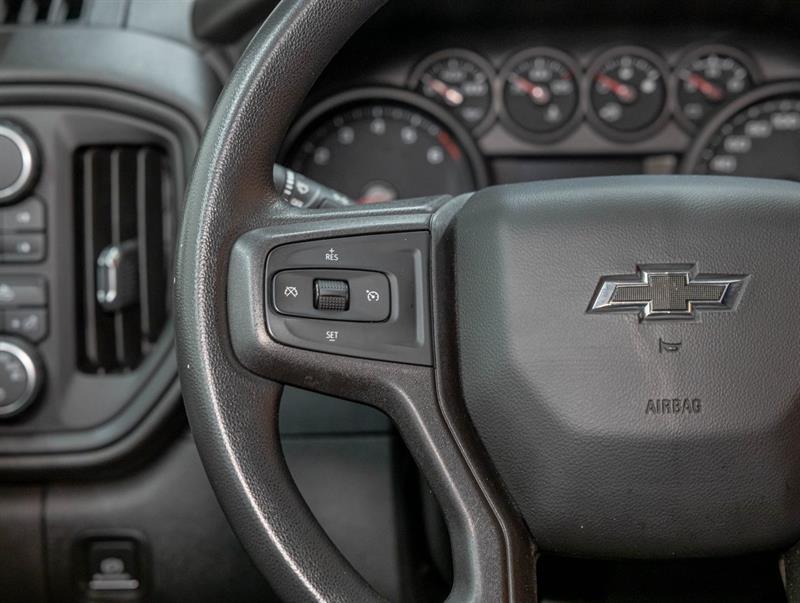 chevrolet Silverado 1500 2021 - 14