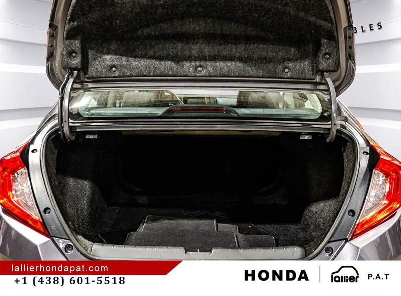 honda Civic Sedan 2018 - 16