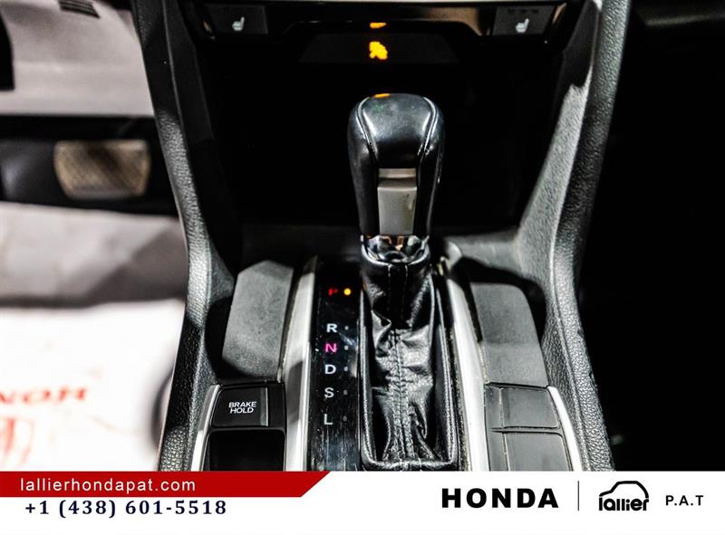 honda Civic Sedan 2018 - 25