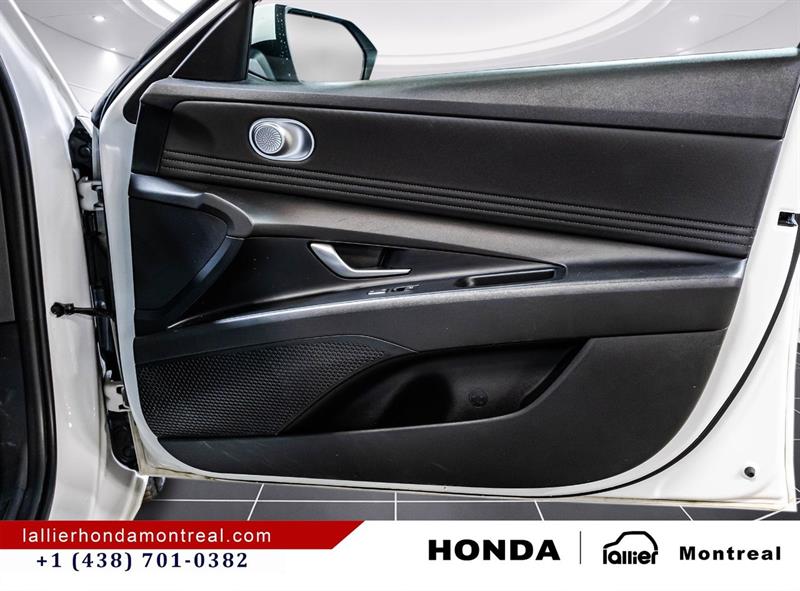hyundai Elantra 2023 - 17