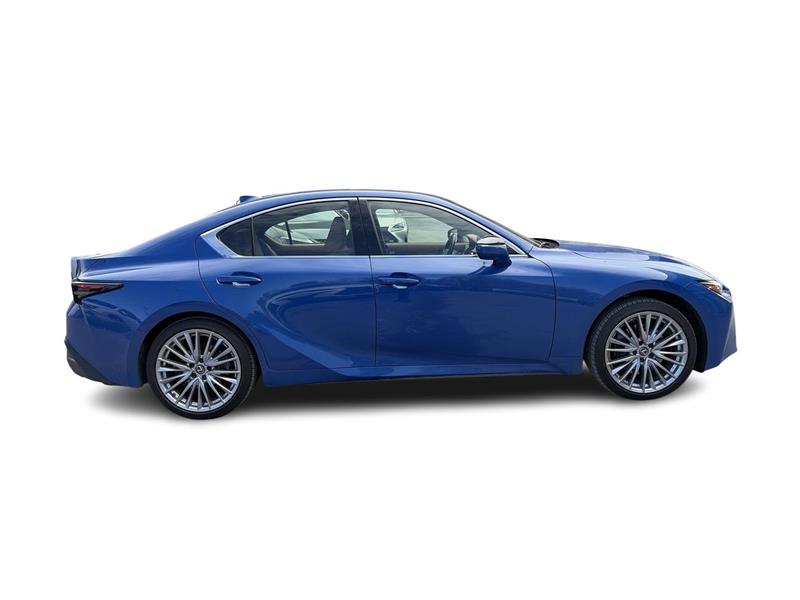 lexus IS 2022 - 16