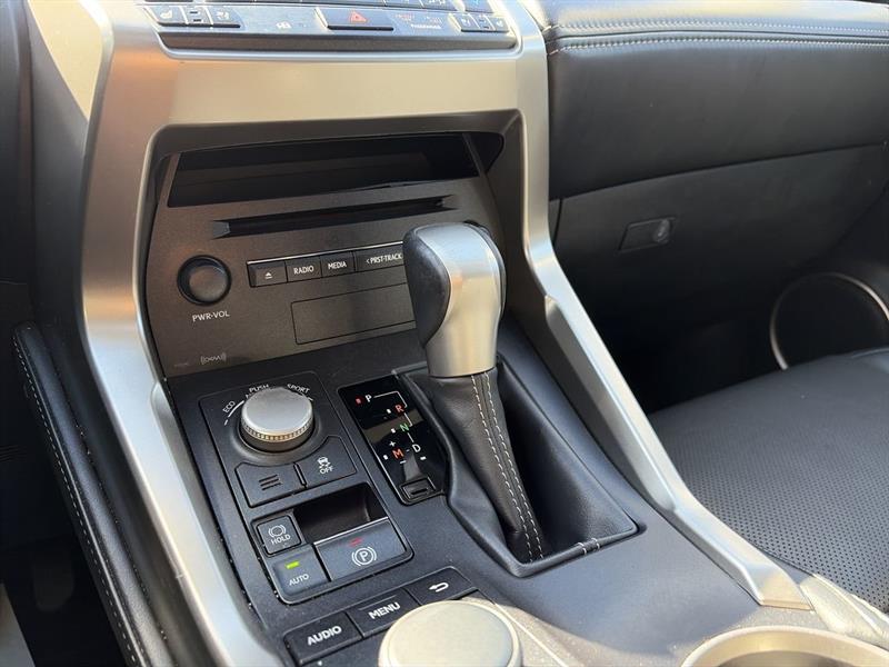 lexus NX 200t 2017 - 27