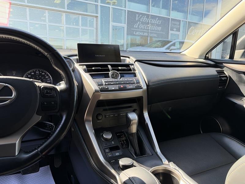 lexus NX 200t 2017 - 28