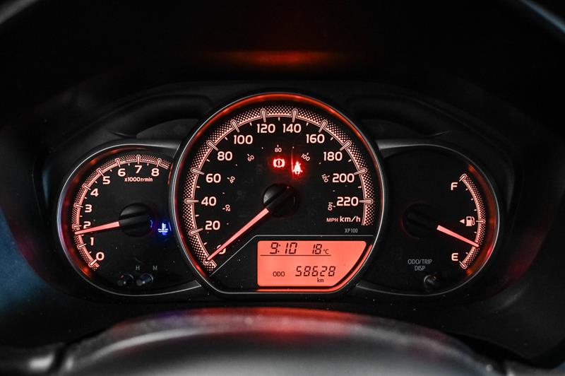 toyota Yaris Hatchback 2016 - 19