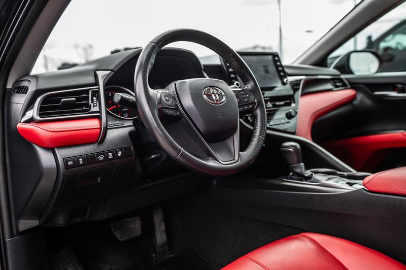 toyota Camry 2023 - 17