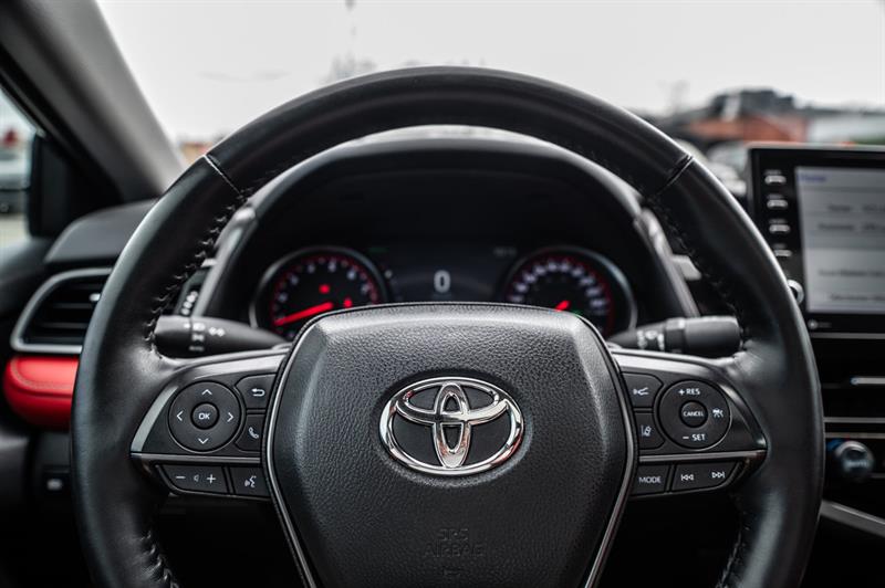 toyota Camry 2023 - 19