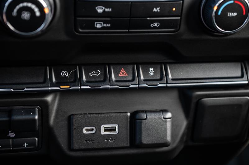 chevrolet Silverado 1500 LTD 2022 - 26