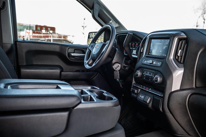 chevrolet Silverado 1500 LTD 2022 - 32