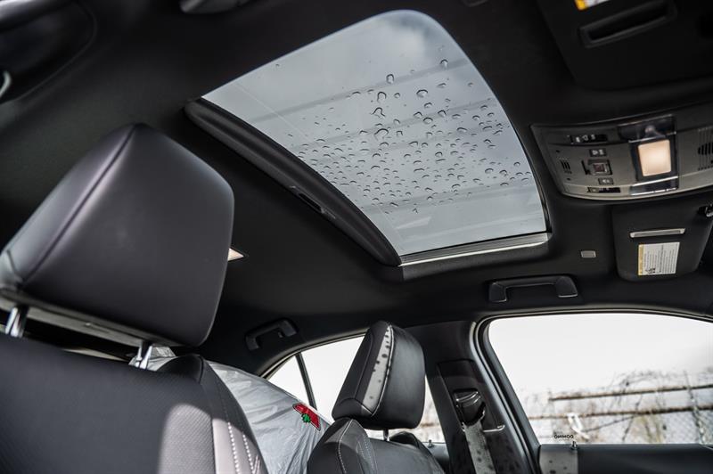 lexus UX 2025 - 31