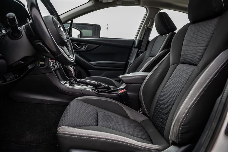 subaru Impreza 2019 - 16