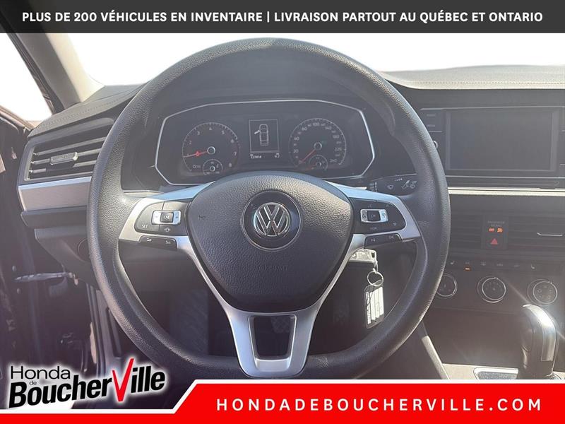 volkswagen Jetta 2019 - 15