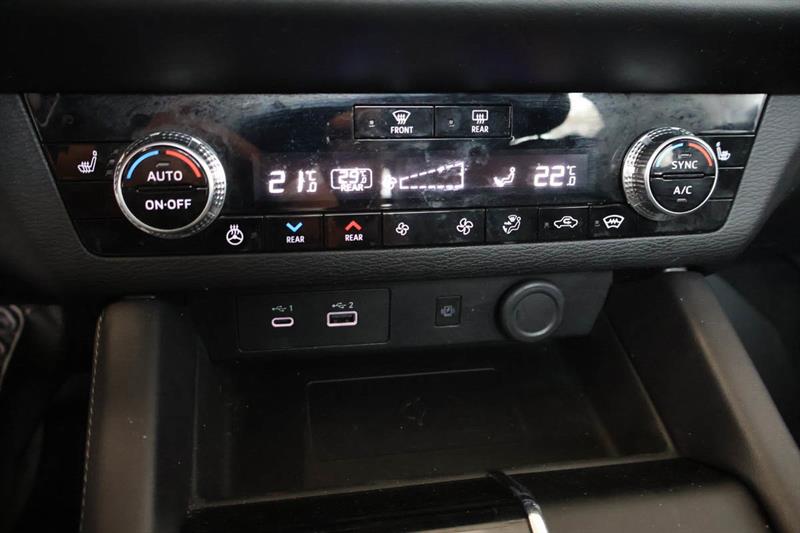 mitsubishi Outlander PHEV 2024 - 26