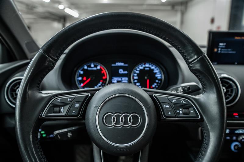 audi A3 2018 - 16