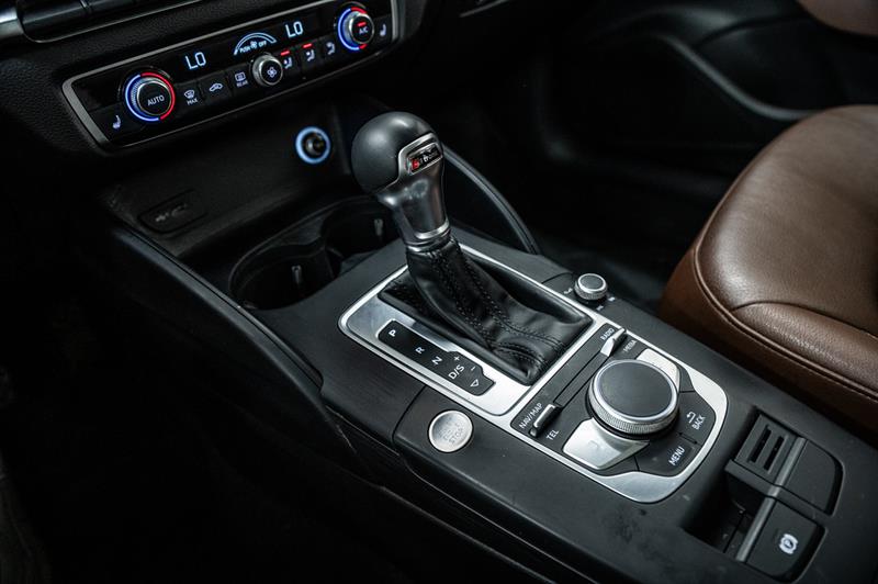 audi A3 2018 - 24