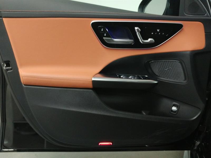 mercedes-benz C-Class 2024 - 12
