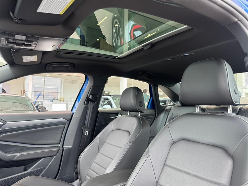volkswagen Jetta 2024 - 20