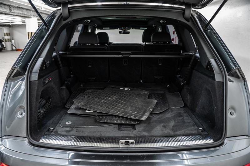 audi Q7 2022 - 12