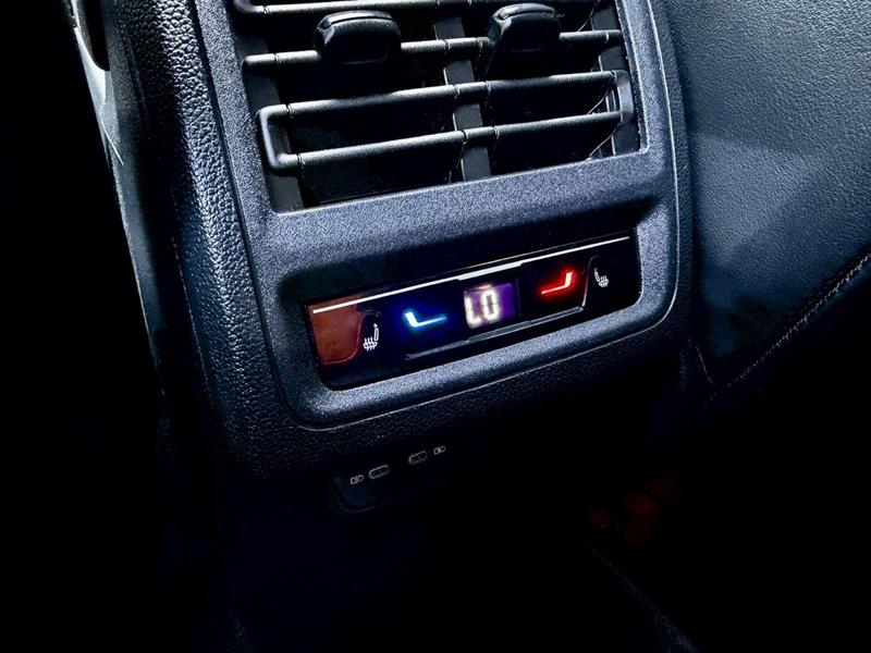volkswagen Golf R 2025 - 32