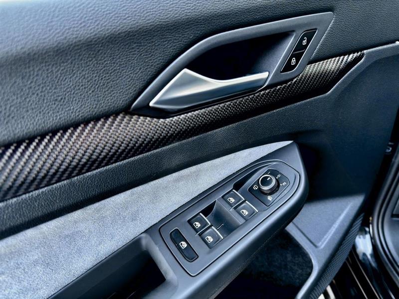 volkswagen Golf R 2025 - 33
