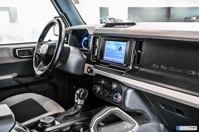 ford Bronco 2022 - 28