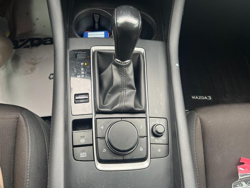 mazda Mazda3 2022 - 27