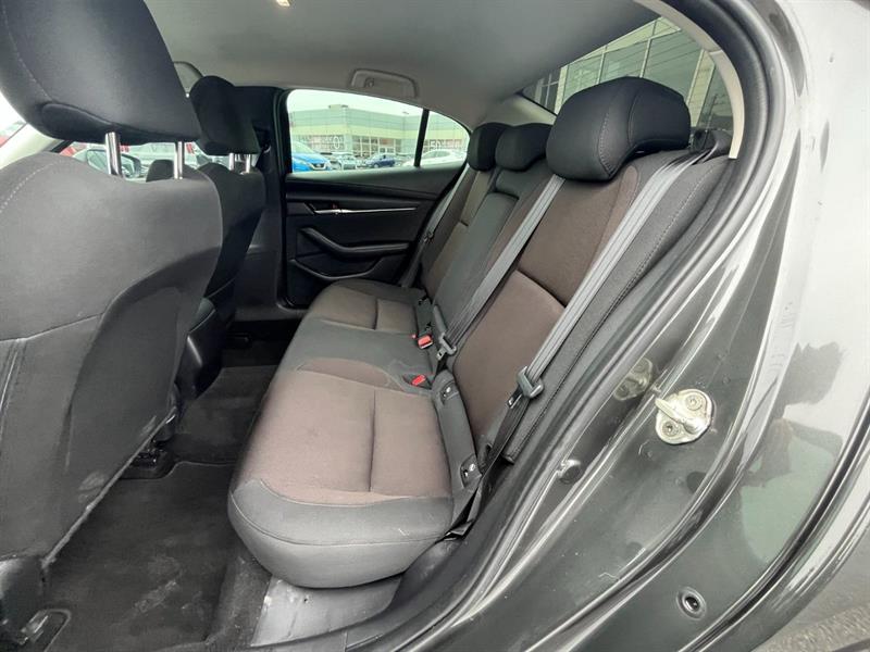 mazda Mazda3 2022 - 29