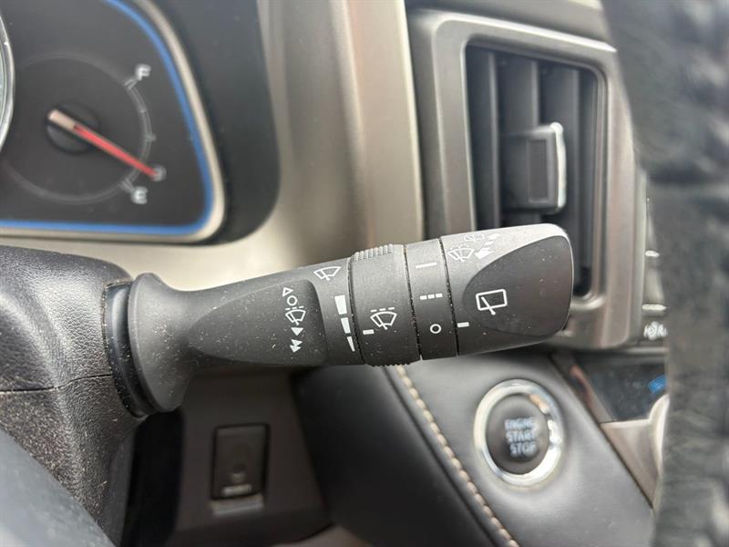 toyota RAV4 2015 - 25