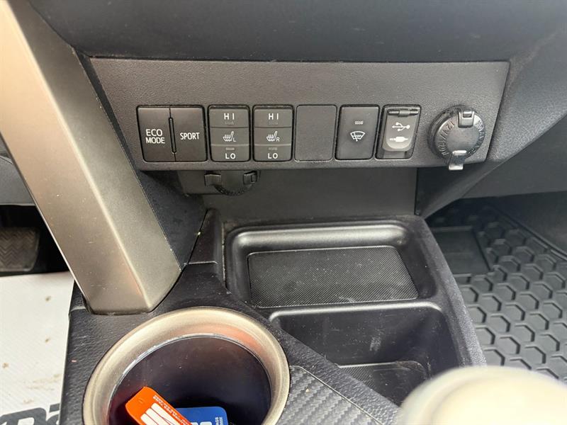 toyota RAV4 2015 - 28