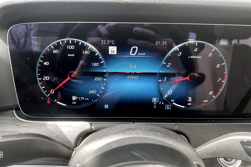 mercedes-benz E350 2022 - 13