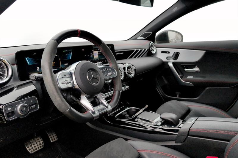mercedes-benz CLA45 AMG 2022 - 6