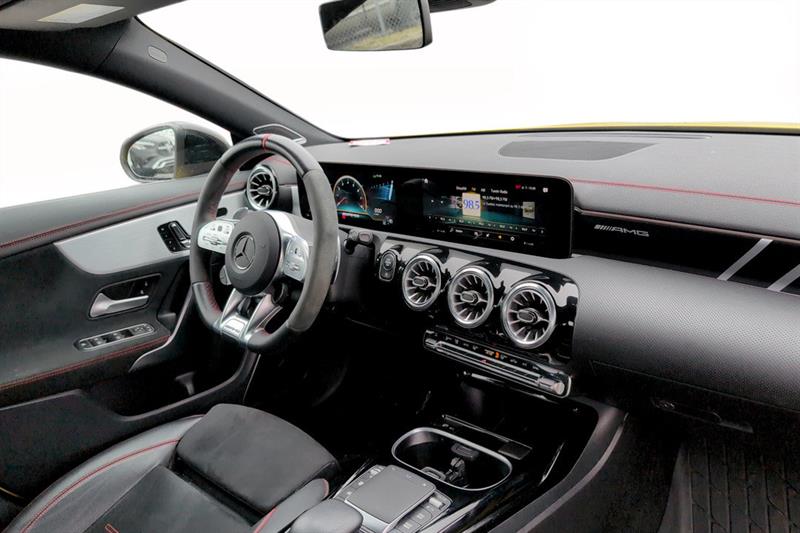 mercedes-benz CLA45 AMG 2022 - 8