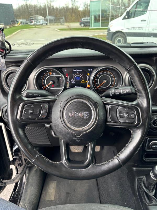 jeep Wrangler 2022 - 9